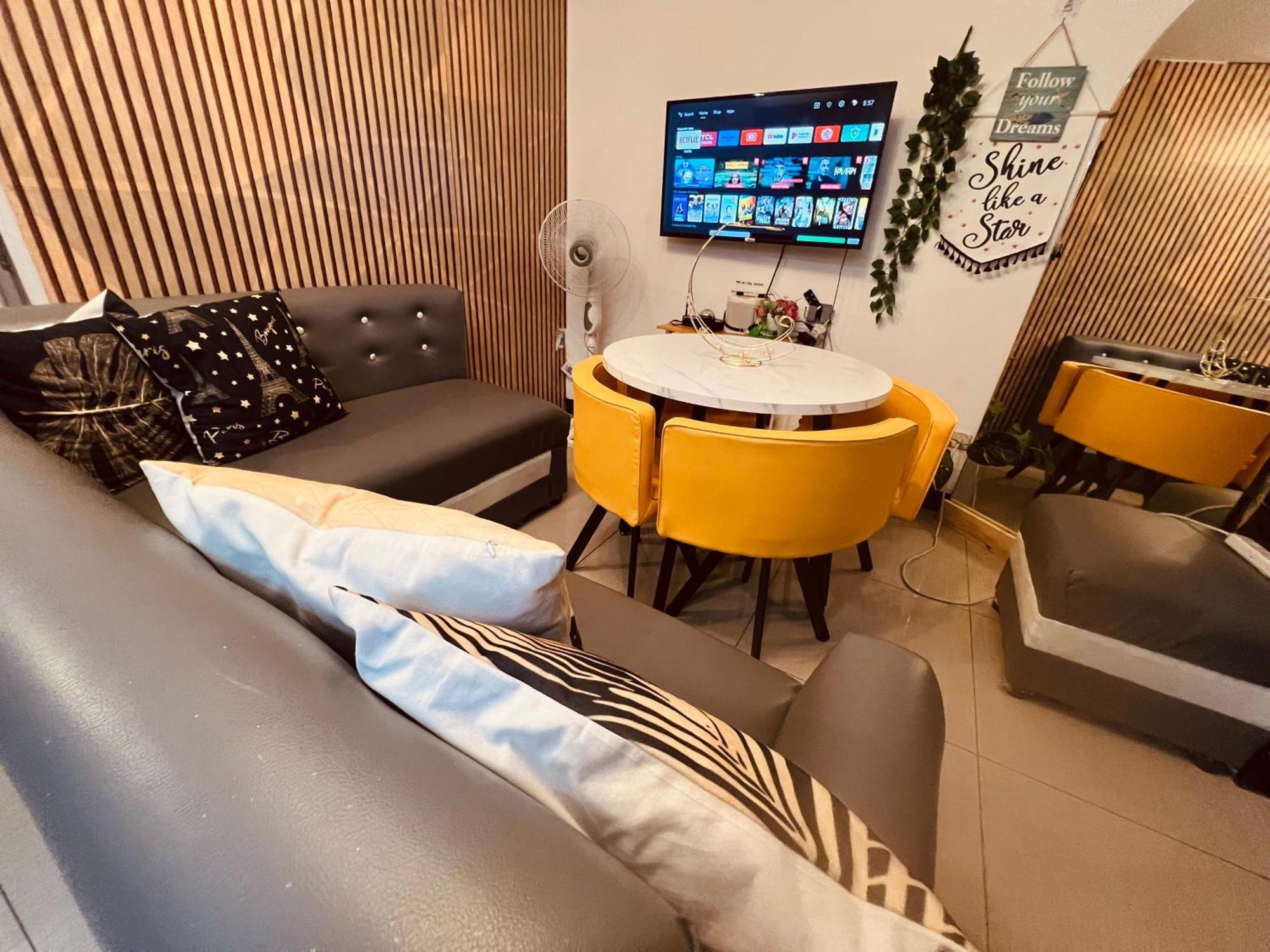 Mamby Gray'S Place Balcony, Karaoke ,Wifi,Netflix &Kitchen Imus Bagian luar foto